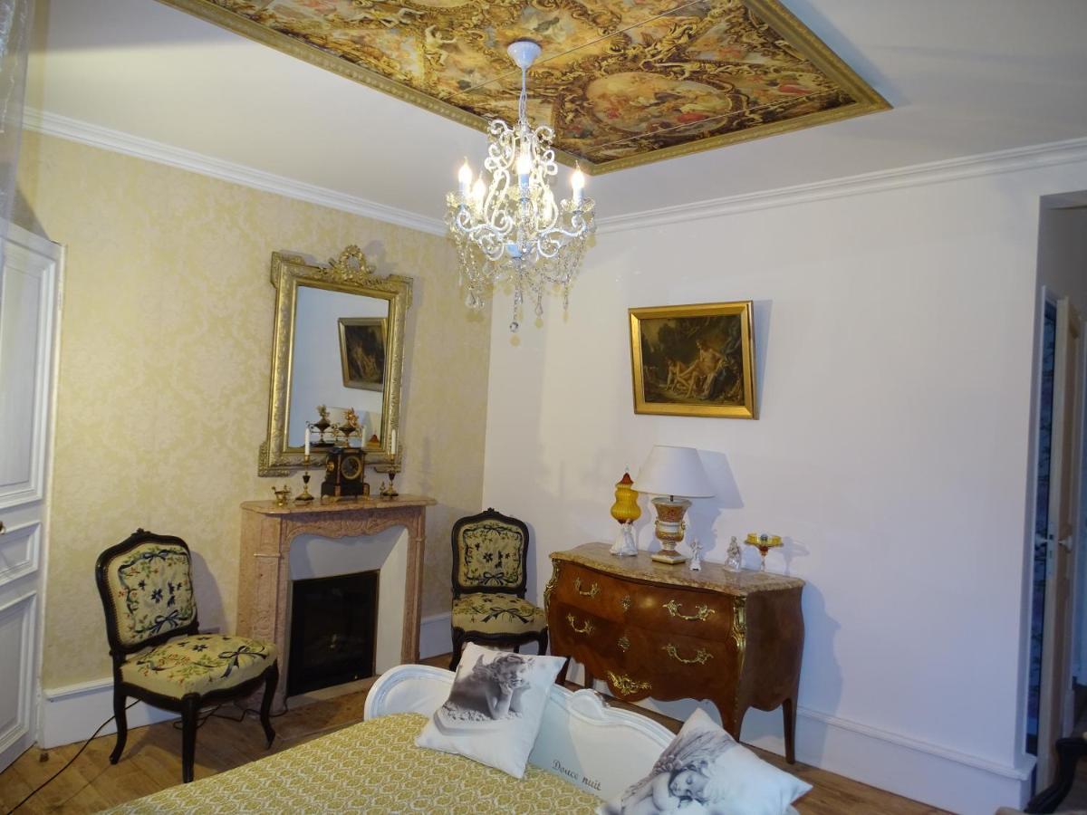 Chateau De La Forie Saint-Etienne-sur-Usson Екстериор снимка