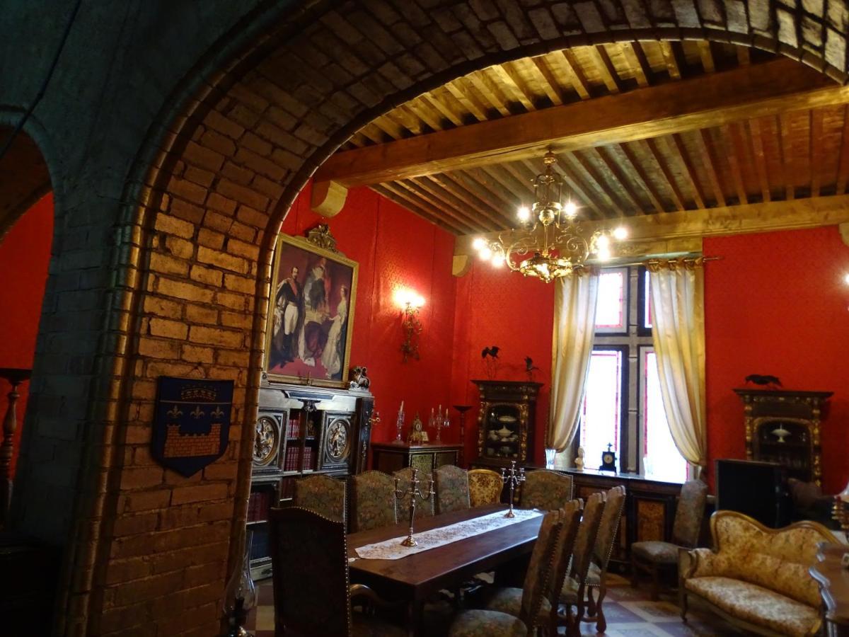 Chateau De La Forie Saint-Etienne-sur-Usson Екстериор снимка